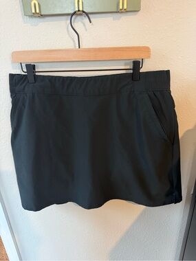 Columbia Black Active Skort with Elastic Waistband